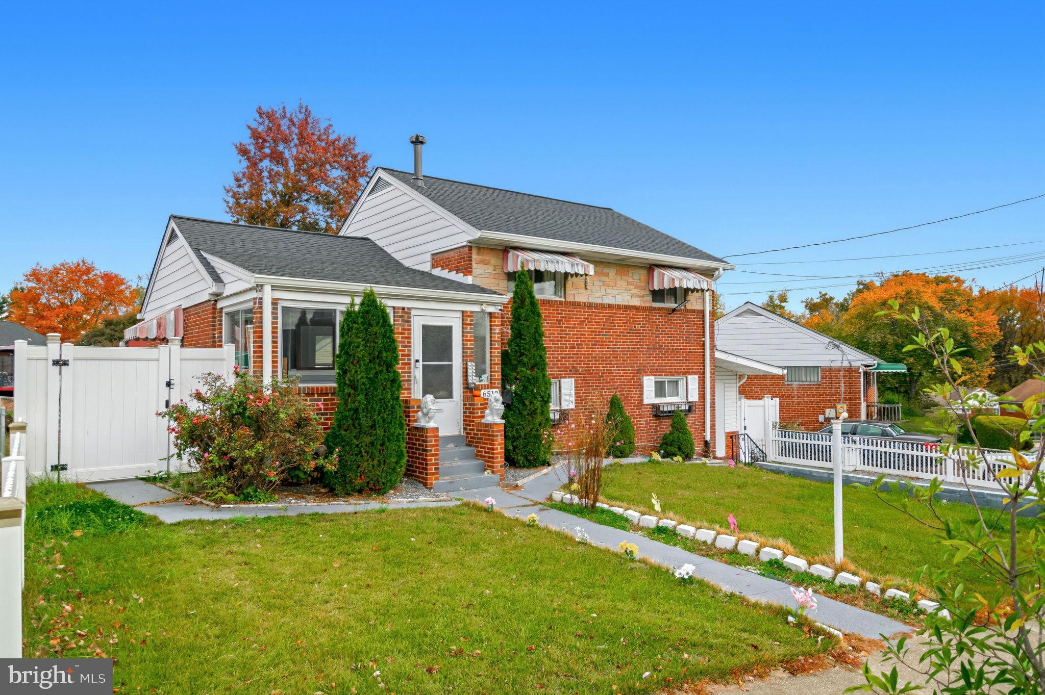 6512 ROLLING RIDGE DRIVE