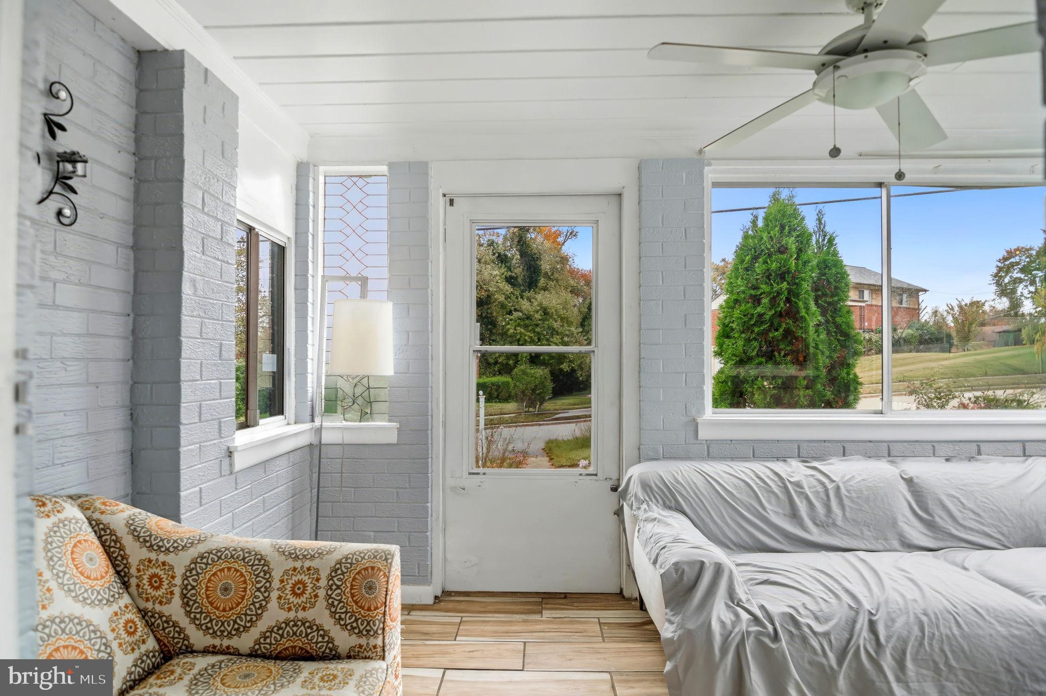 6512 ROLLING RIDGE DRIVE