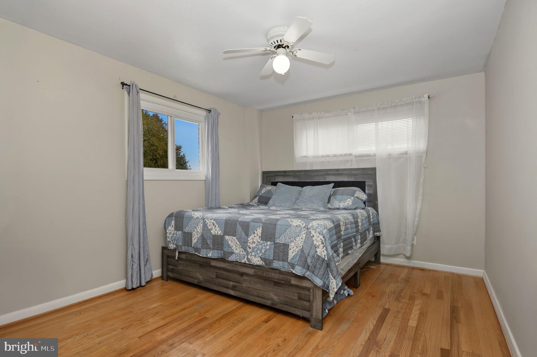 ROLLING RIDGE - Residential