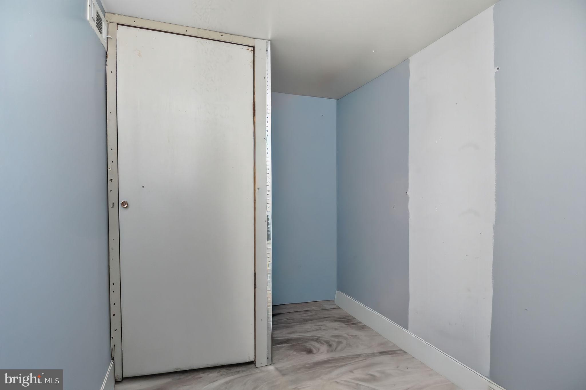 ROLLING RIDGE - Residential