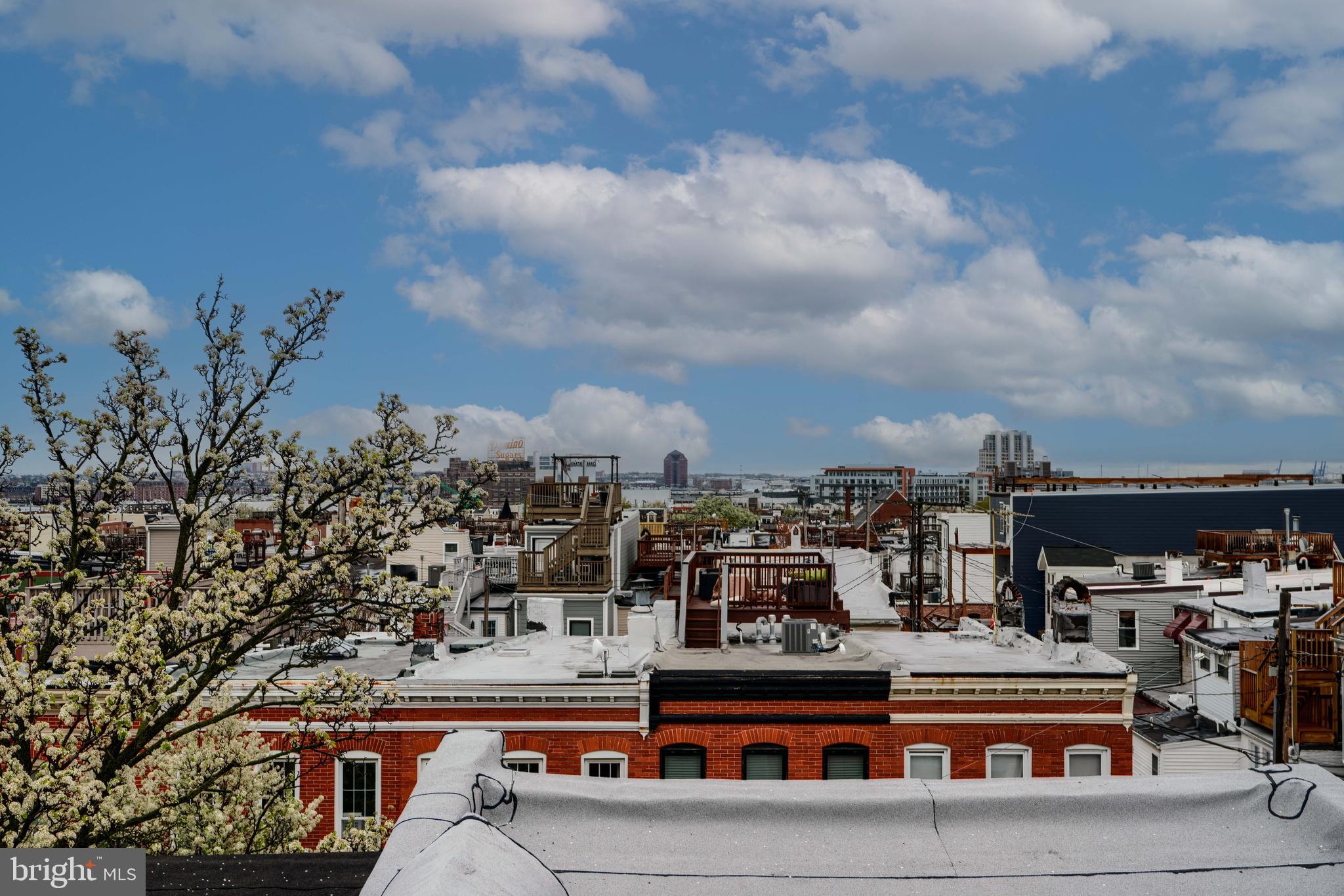 RIVERSIDE PARK - Residential Lease