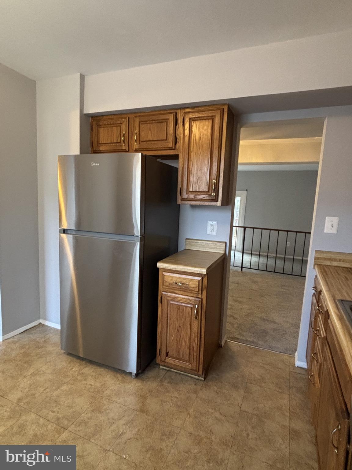 SEVEN COURTS - Residential Lease