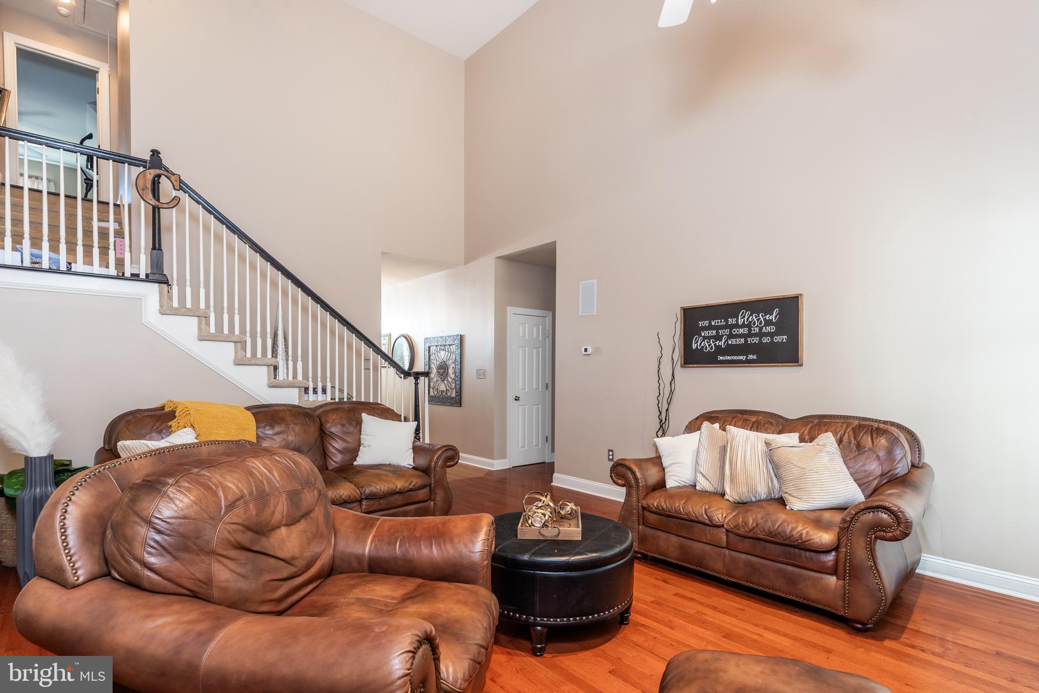 ROWENS MILL - Residential