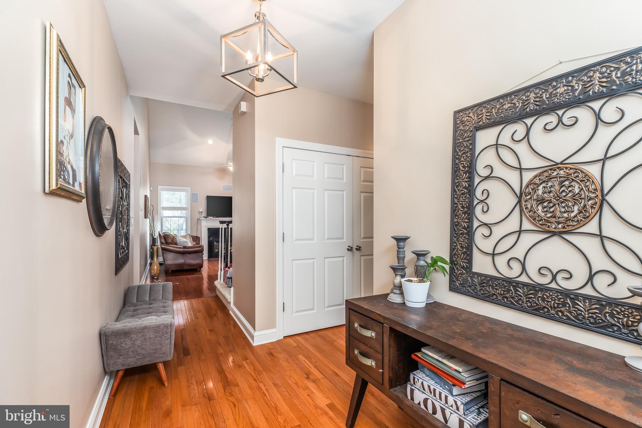 ROWENS MILL - Residential