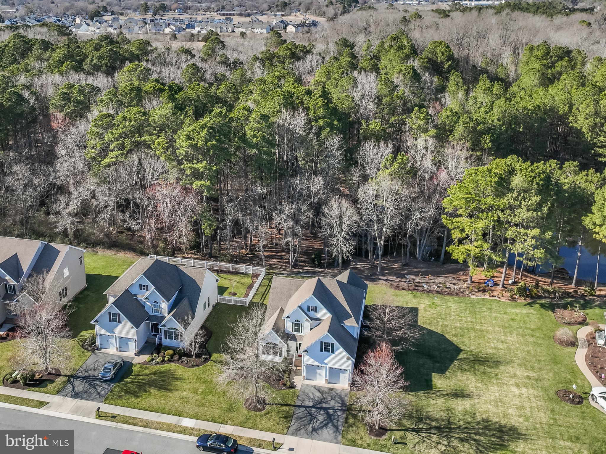 ROWENS MILL - Residential