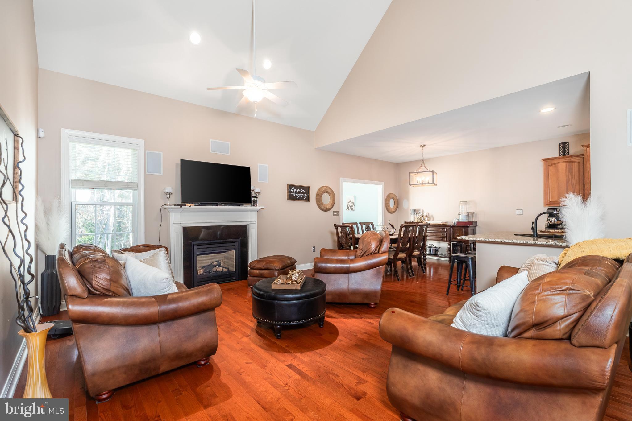 ROWENS MILL - Residential