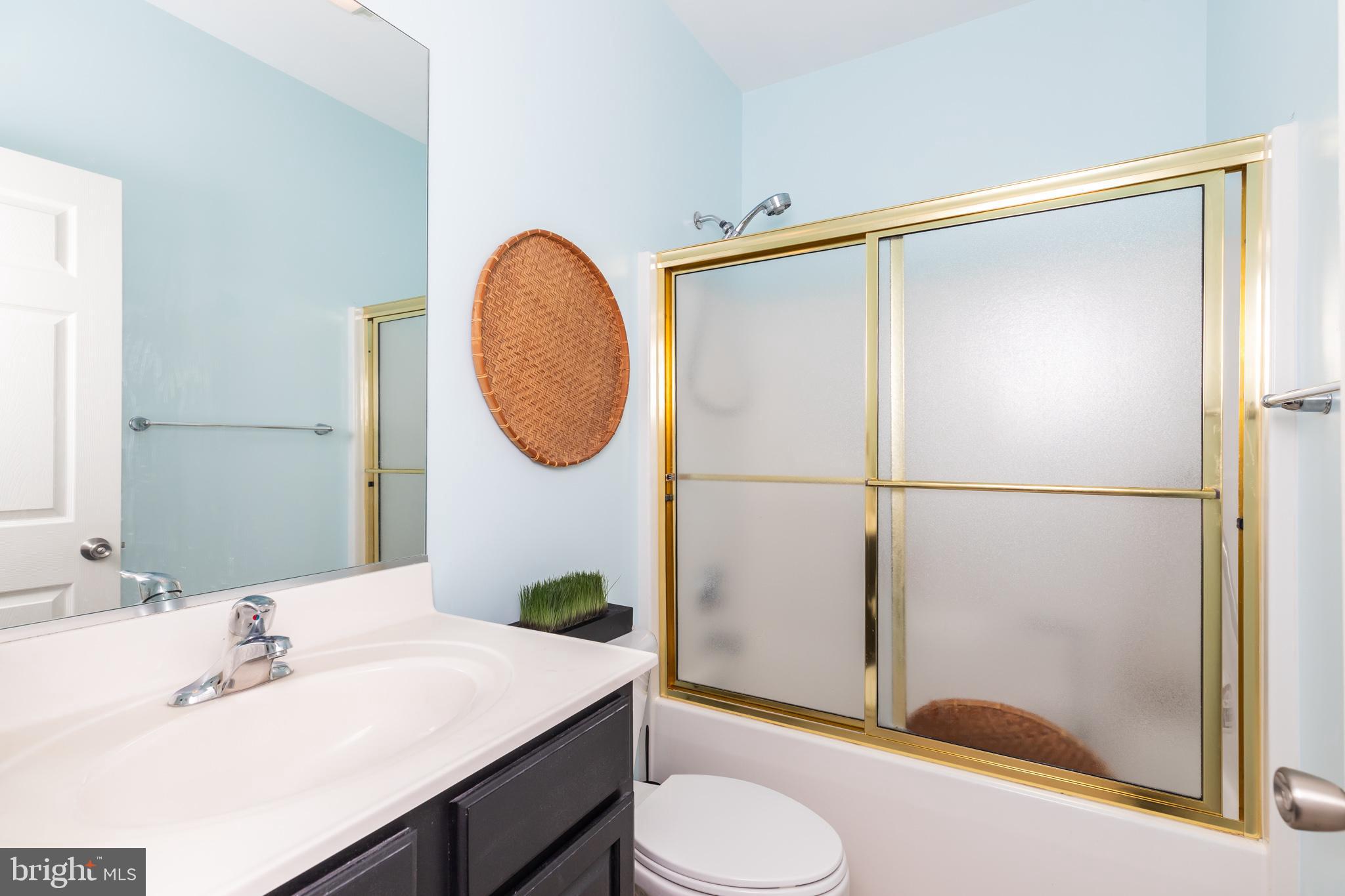 ROWENS MILL - Residential