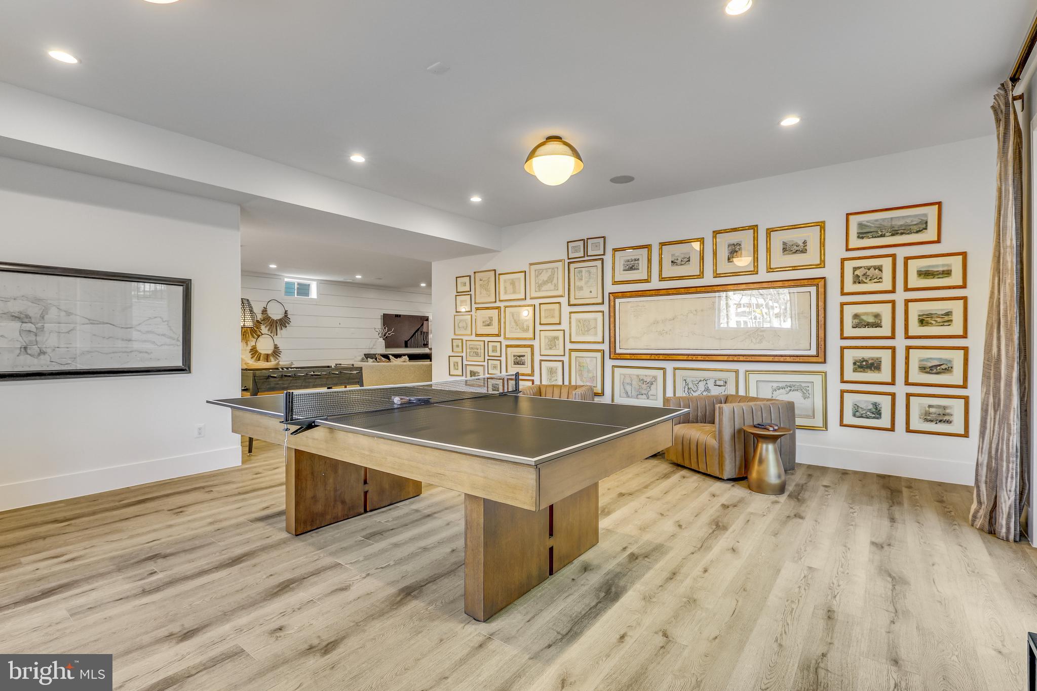 RETREAT AT MCLEAN AND MEHR FARM - Residential