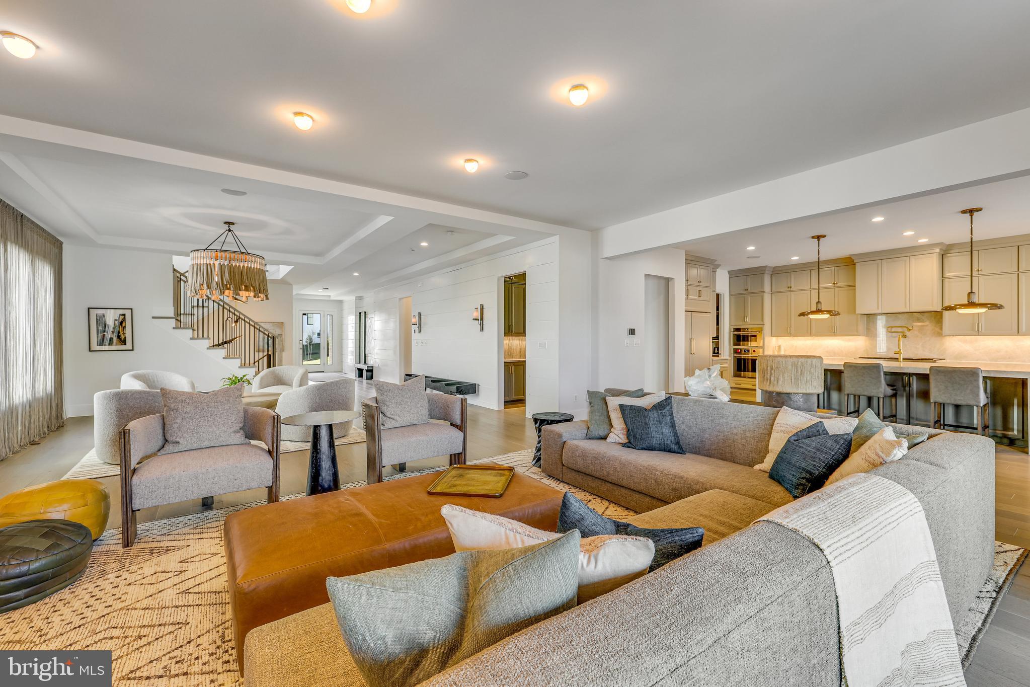 RETREAT AT MCLEAN AND MEHR FARM - Residential