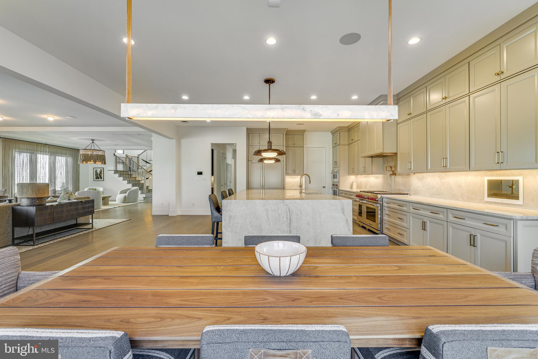 RETREAT AT MCLEAN AND MEHR FARM - Residential