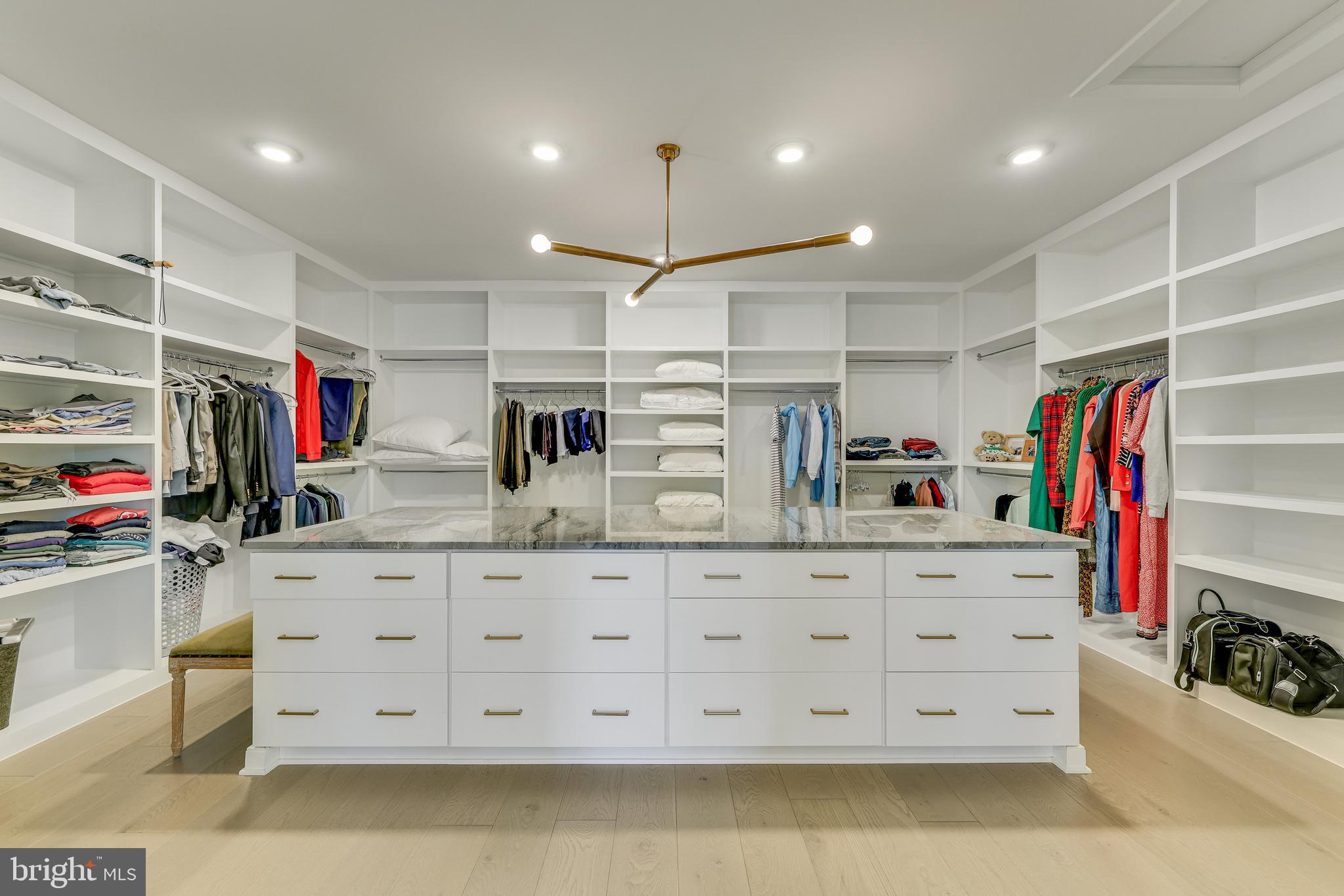 RETREAT AT MCLEAN AND MEHR FARM - Residential