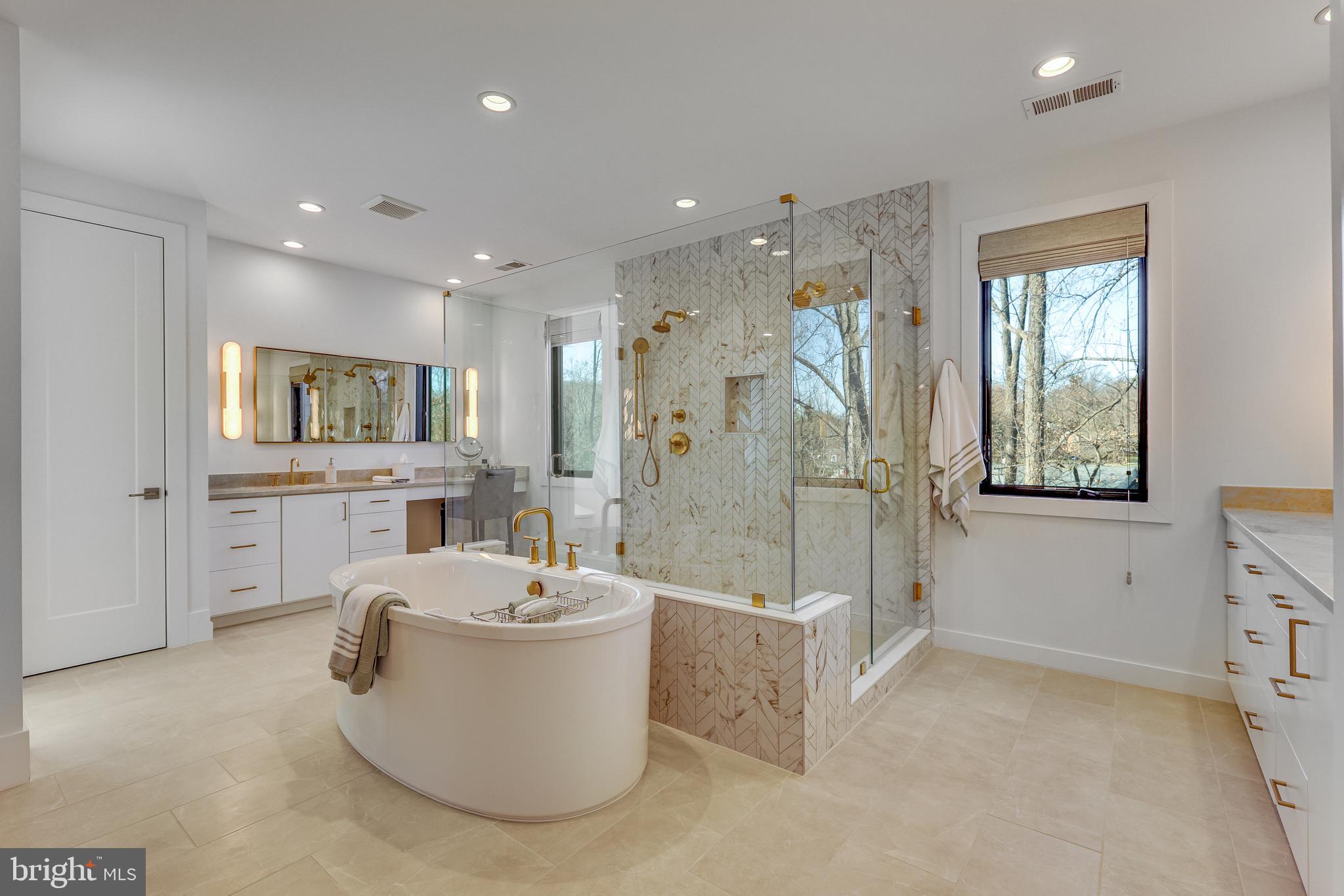 RETREAT AT MCLEAN AND MEHR FARM - Residential