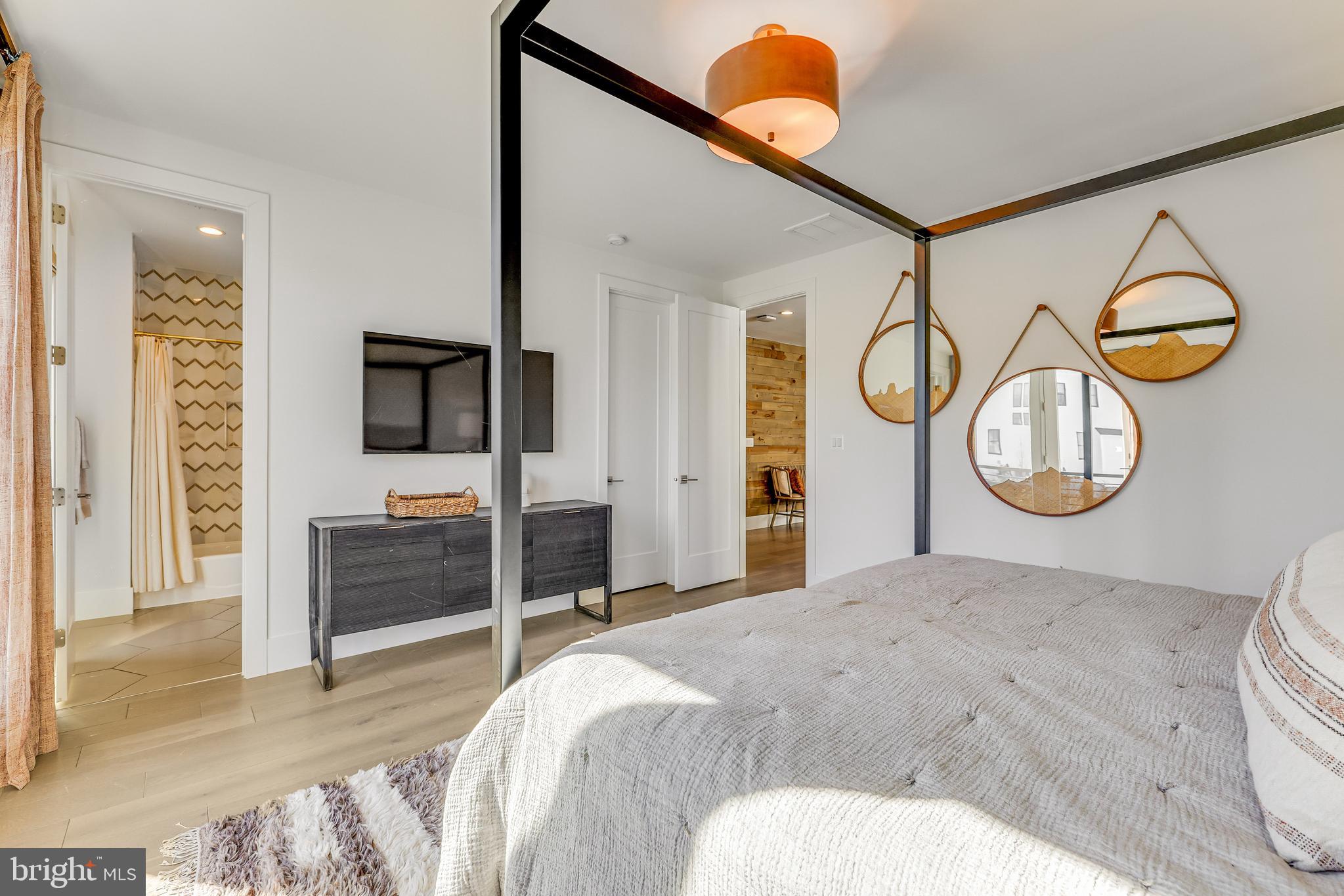 RETREAT AT MCLEAN AND MEHR FARM - Residential