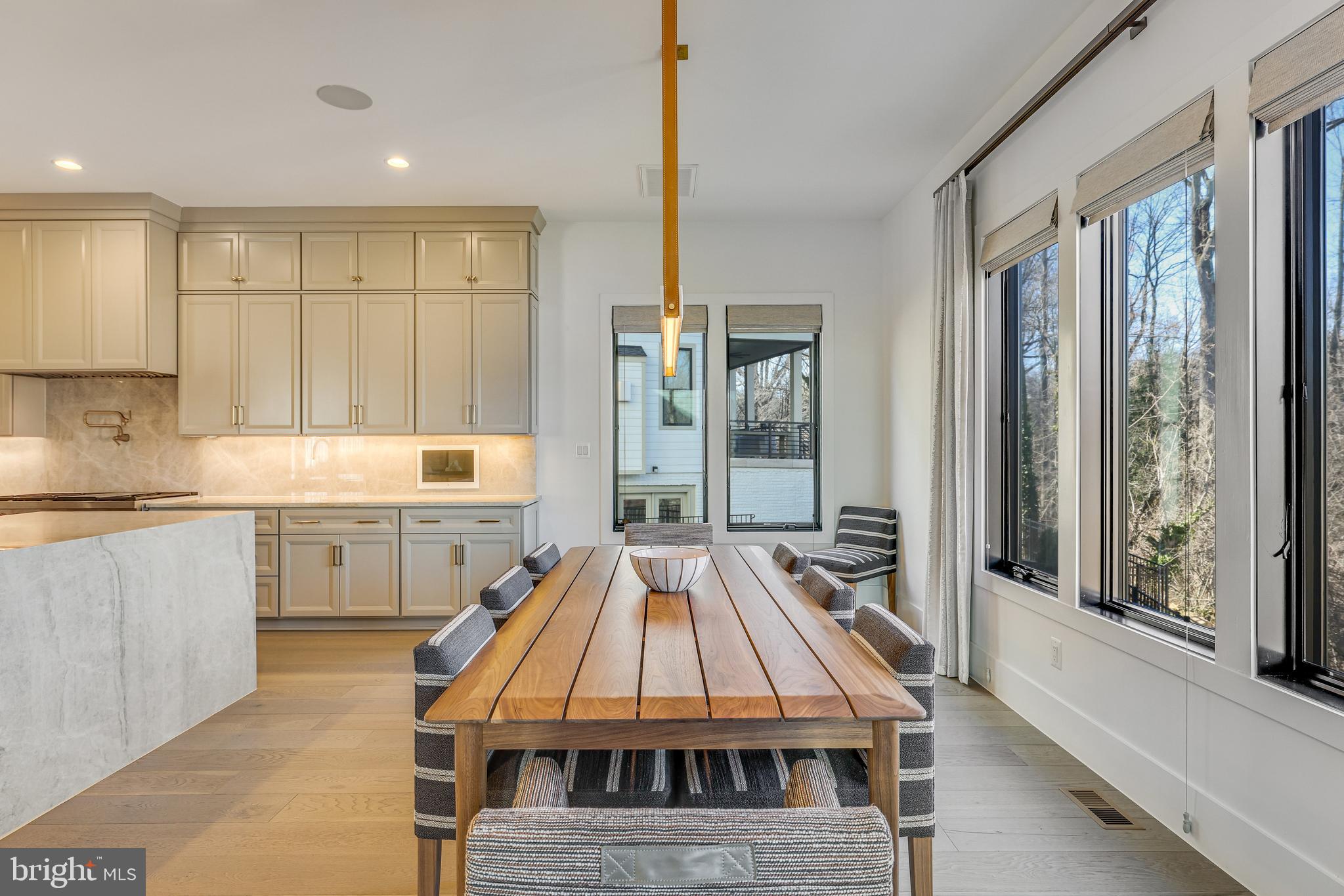 RETREAT AT MCLEAN AND MEHR FARM - Residential