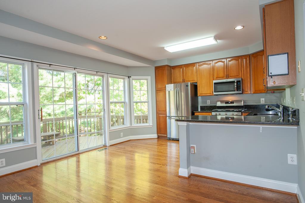 KINGSTOWNE - Residential Lease