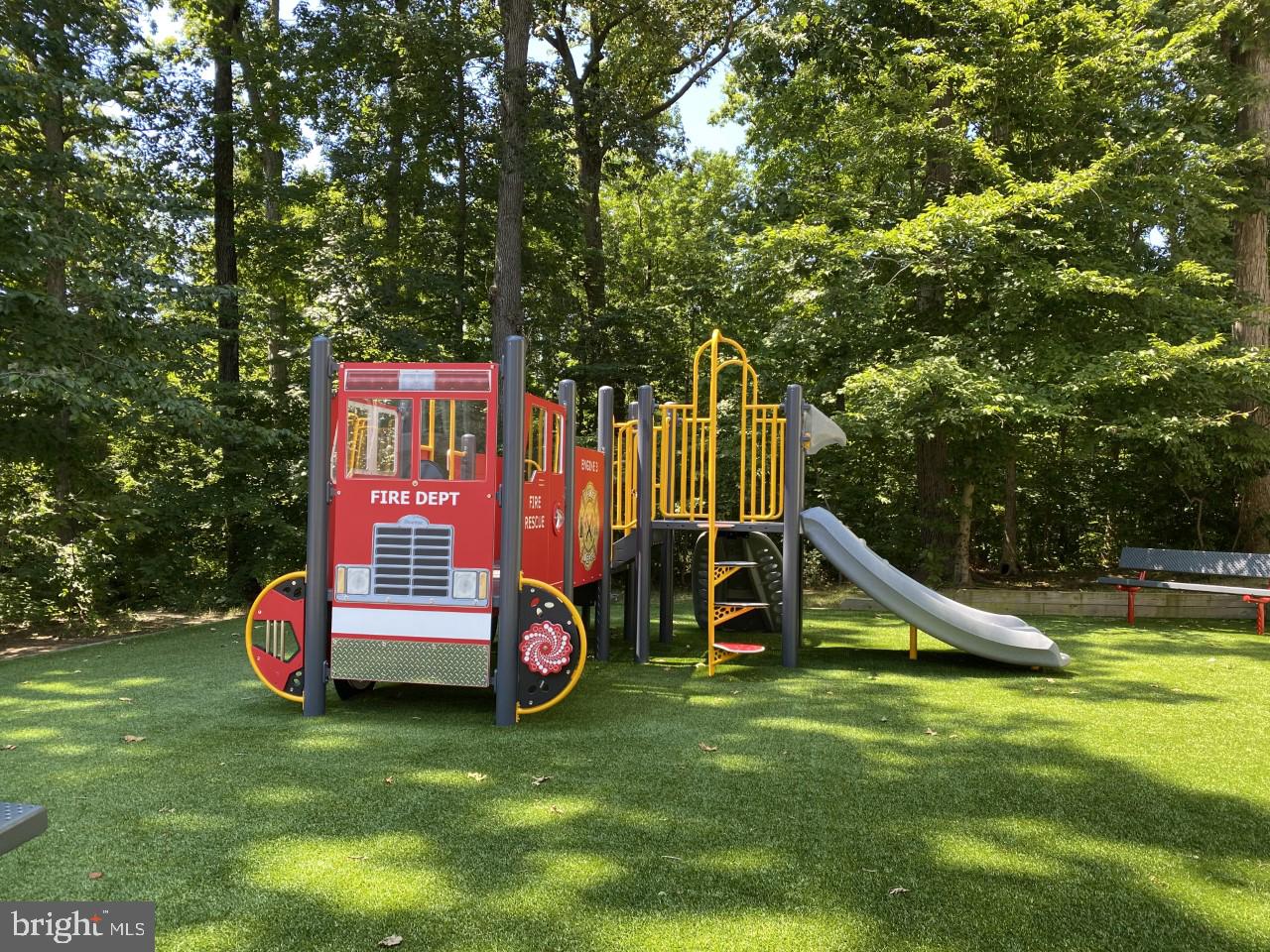 KINGSTOWNE - Residential Lease