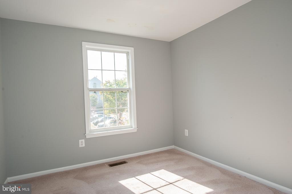 KINGSTOWNE - Residential Lease