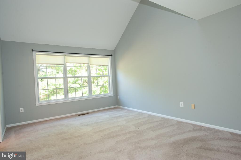 KINGSTOWNE - Residential Lease