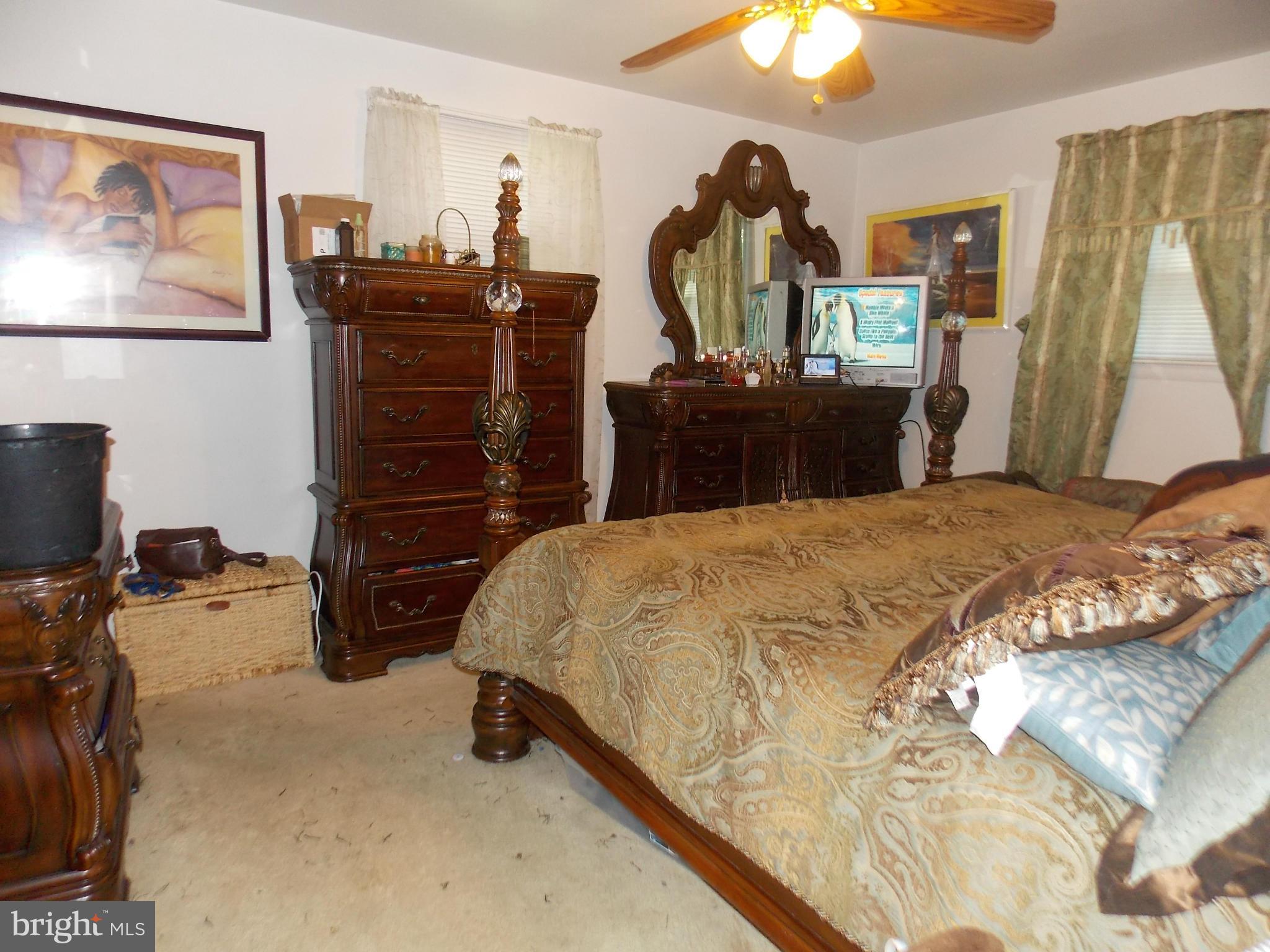 OAK ORCHARD - Residential