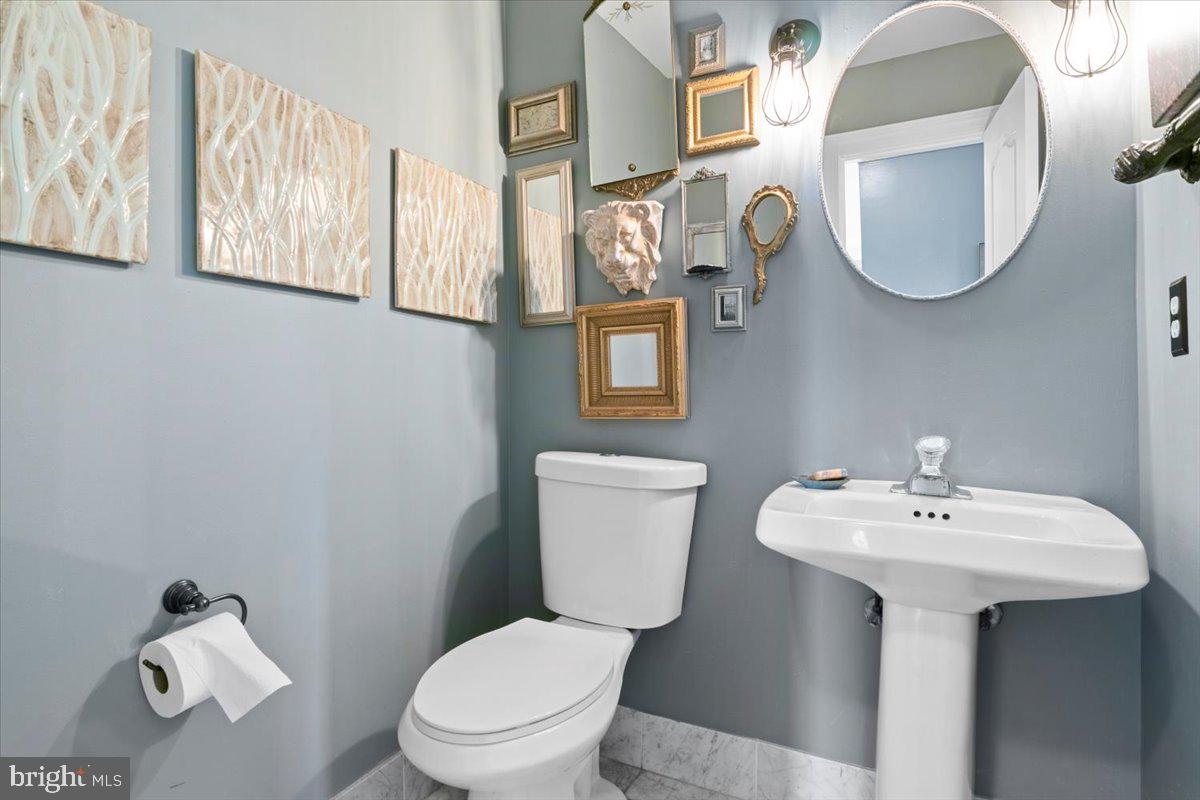 CAVALIER WOODS - Residential