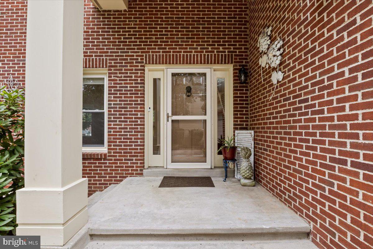 CAVALIER WOODS - Residential