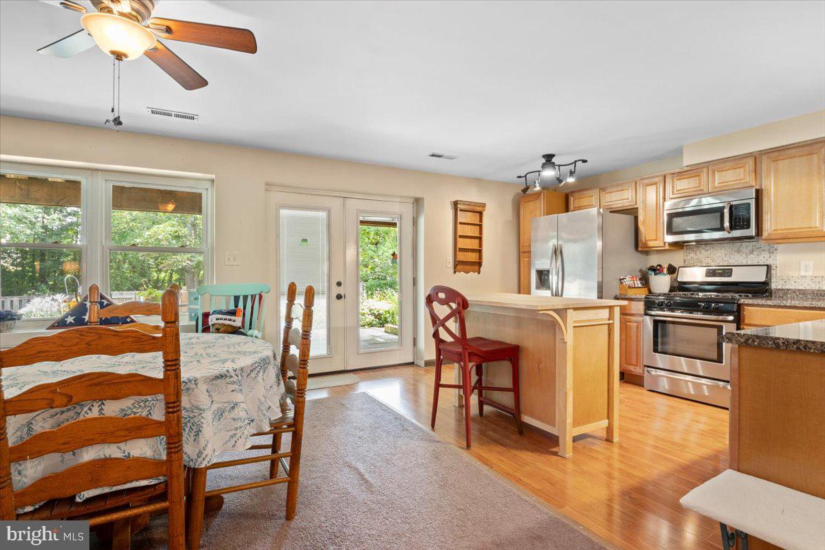 CAVALIER WOODS - Residential