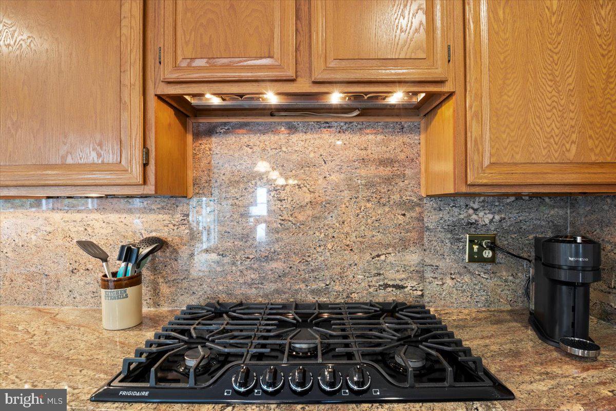 CAVALIER WOODS - Residential