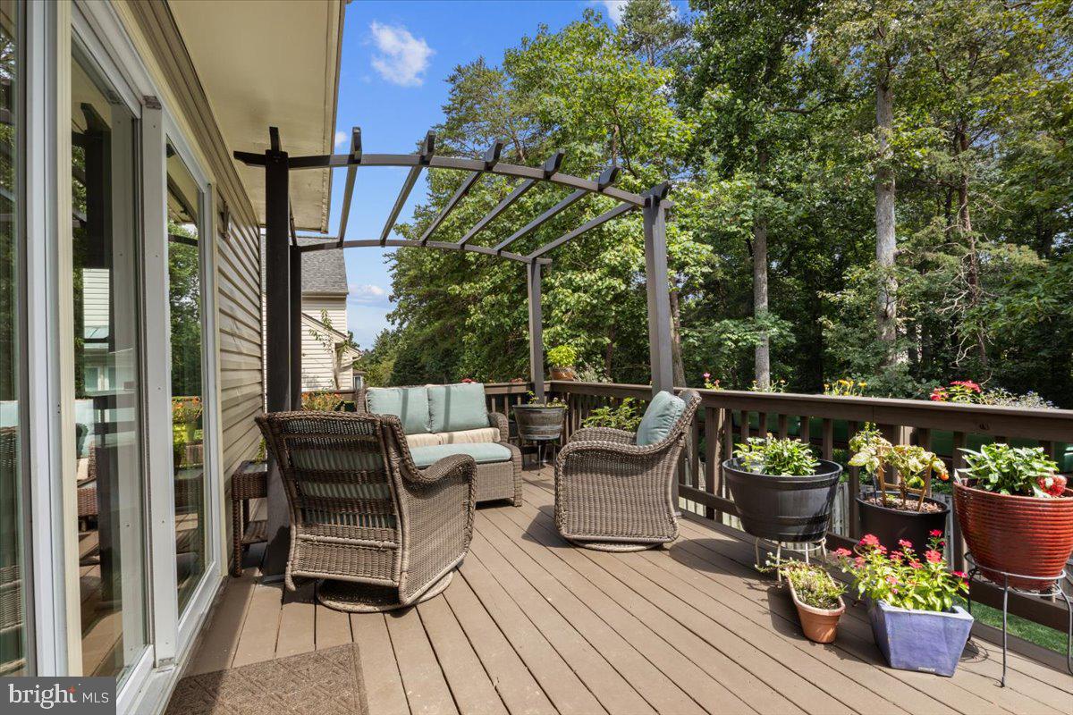 CAVALIER WOODS - Residential