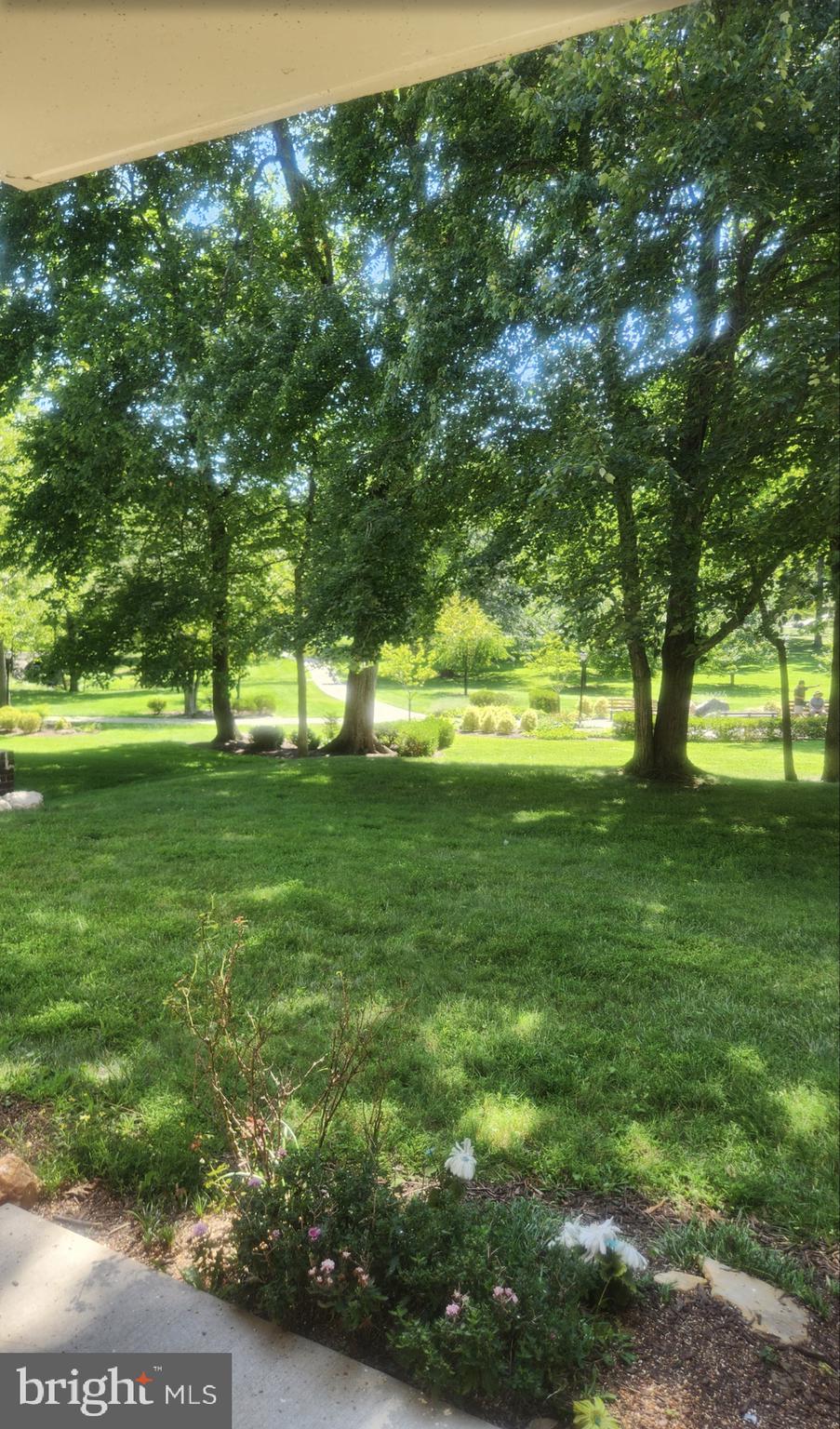 LEISURE WORLD - Residential Lease