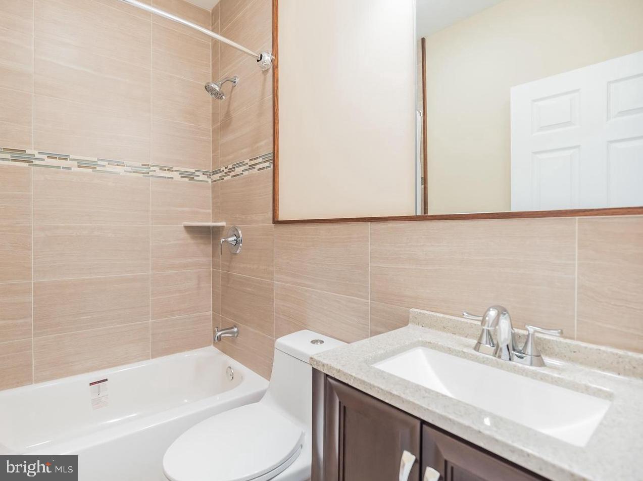 EAST PASSYUNK CROSSING - Residential