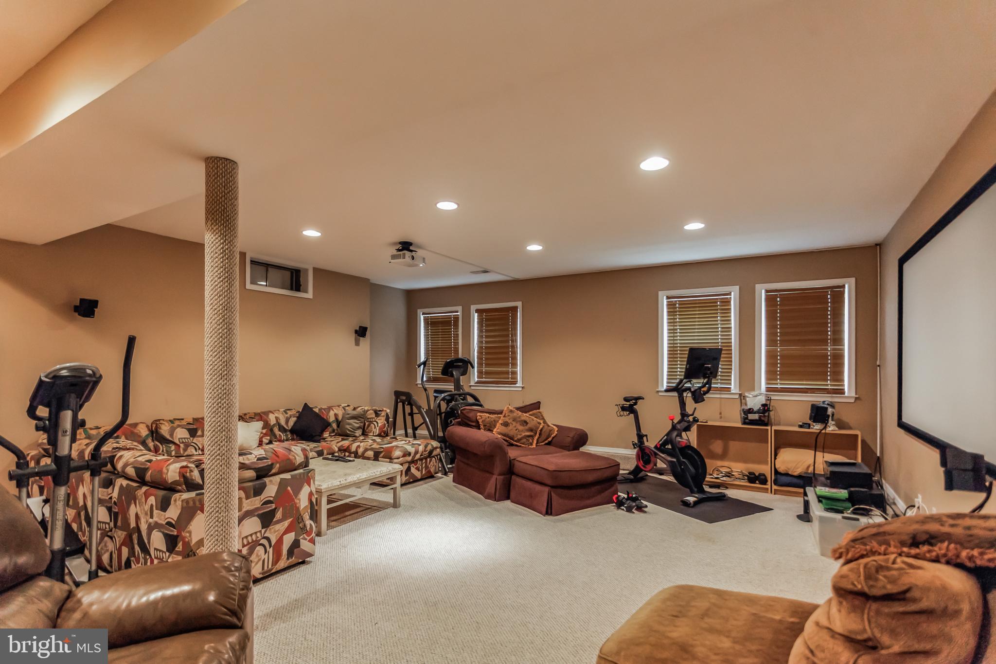 DUBLIN WOODS - Residential