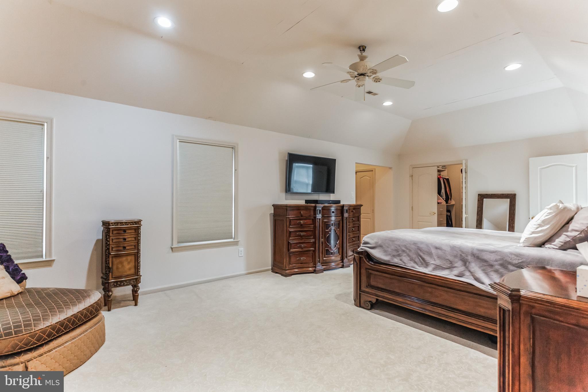 DUBLIN WOODS - Residential