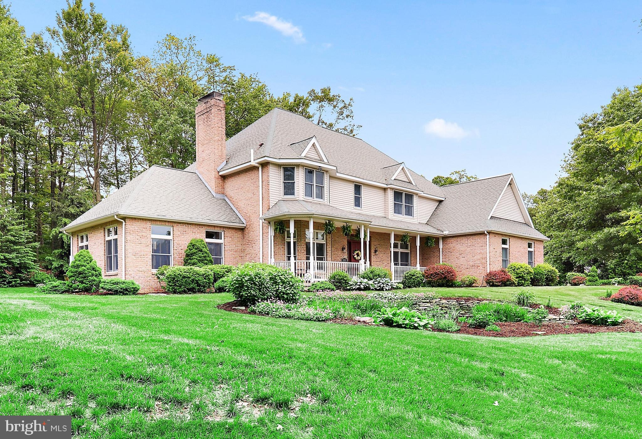 RIDGEVIEW - Residential