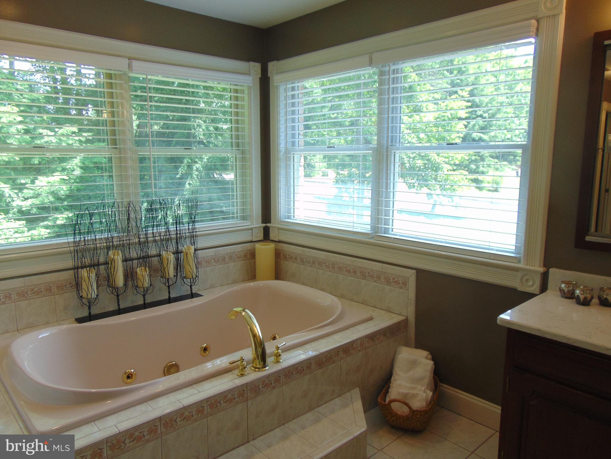 RIDGEVIEW - Residential