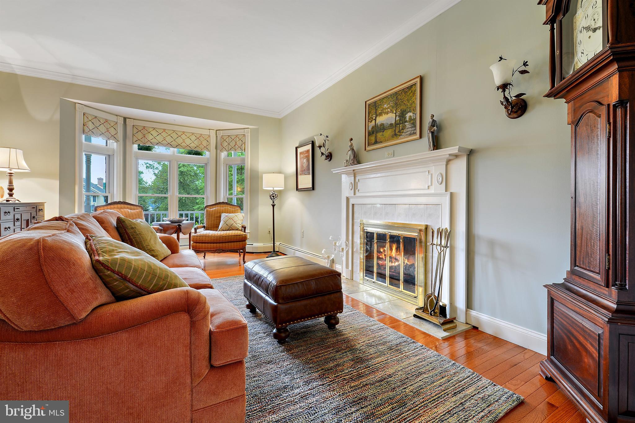 RIDGEVIEW - Residential