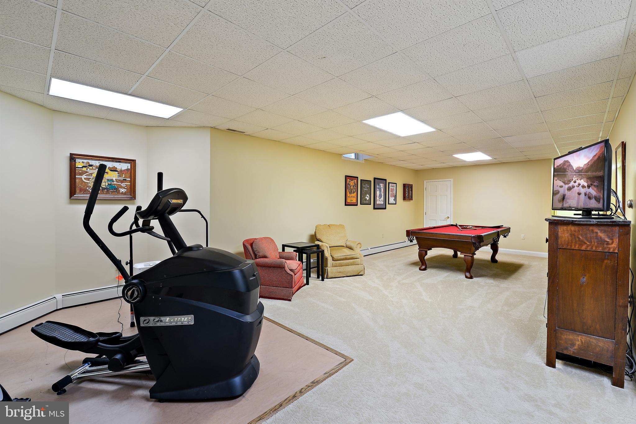 RIDGEVIEW - Residential