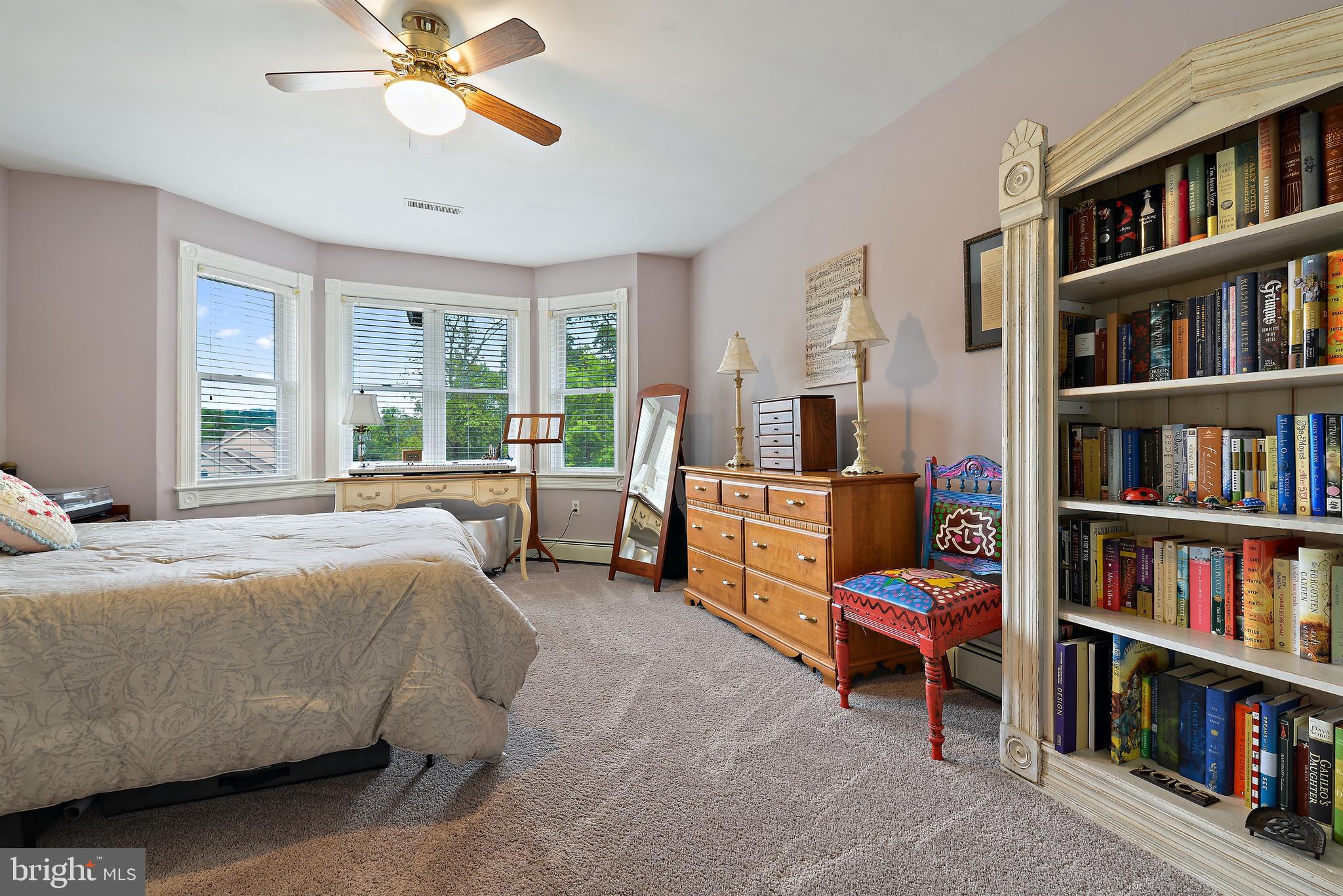 RIDGEVIEW - Residential