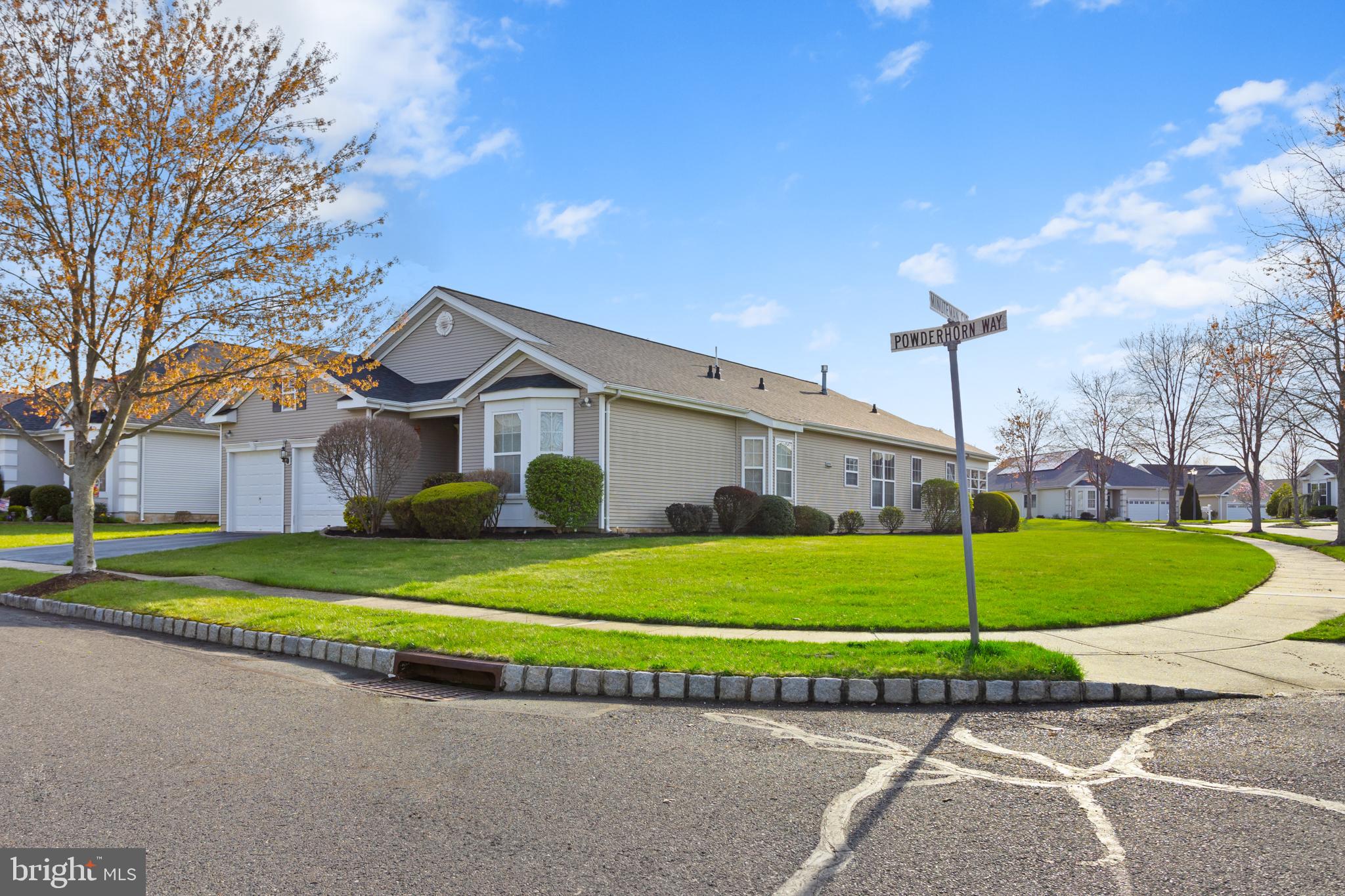 2 POWDERHORN WAY