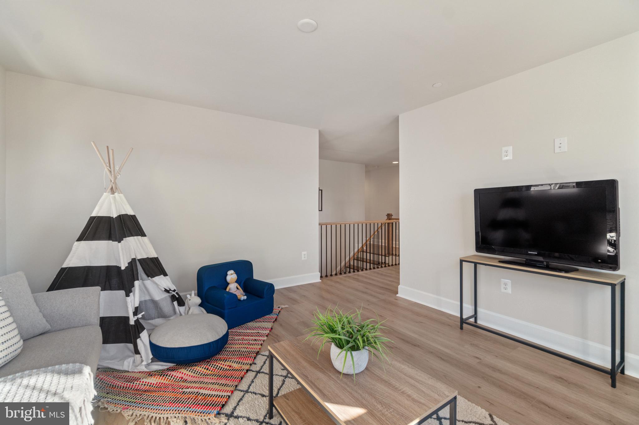 CROSSLAND FARMS - Residential