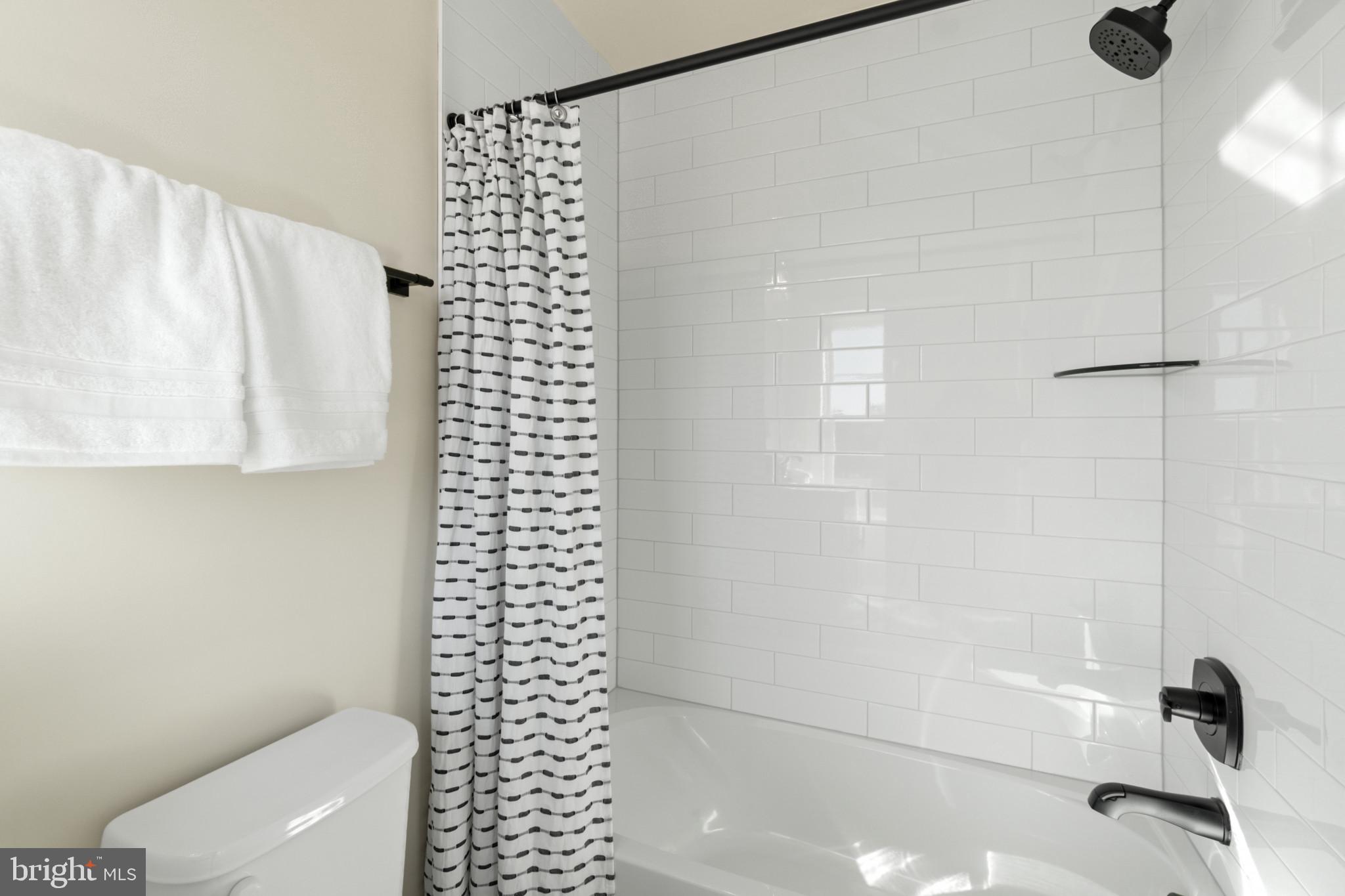 CROSSLAND FARMS - Residential