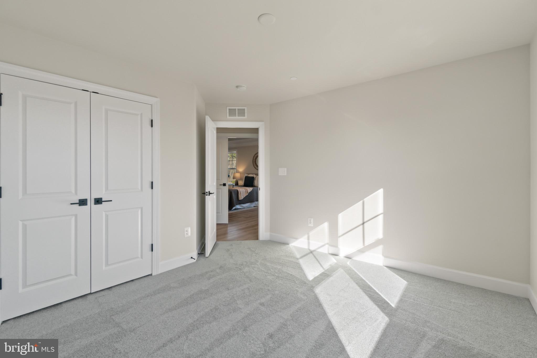 CROSSLAND FARMS - Residential