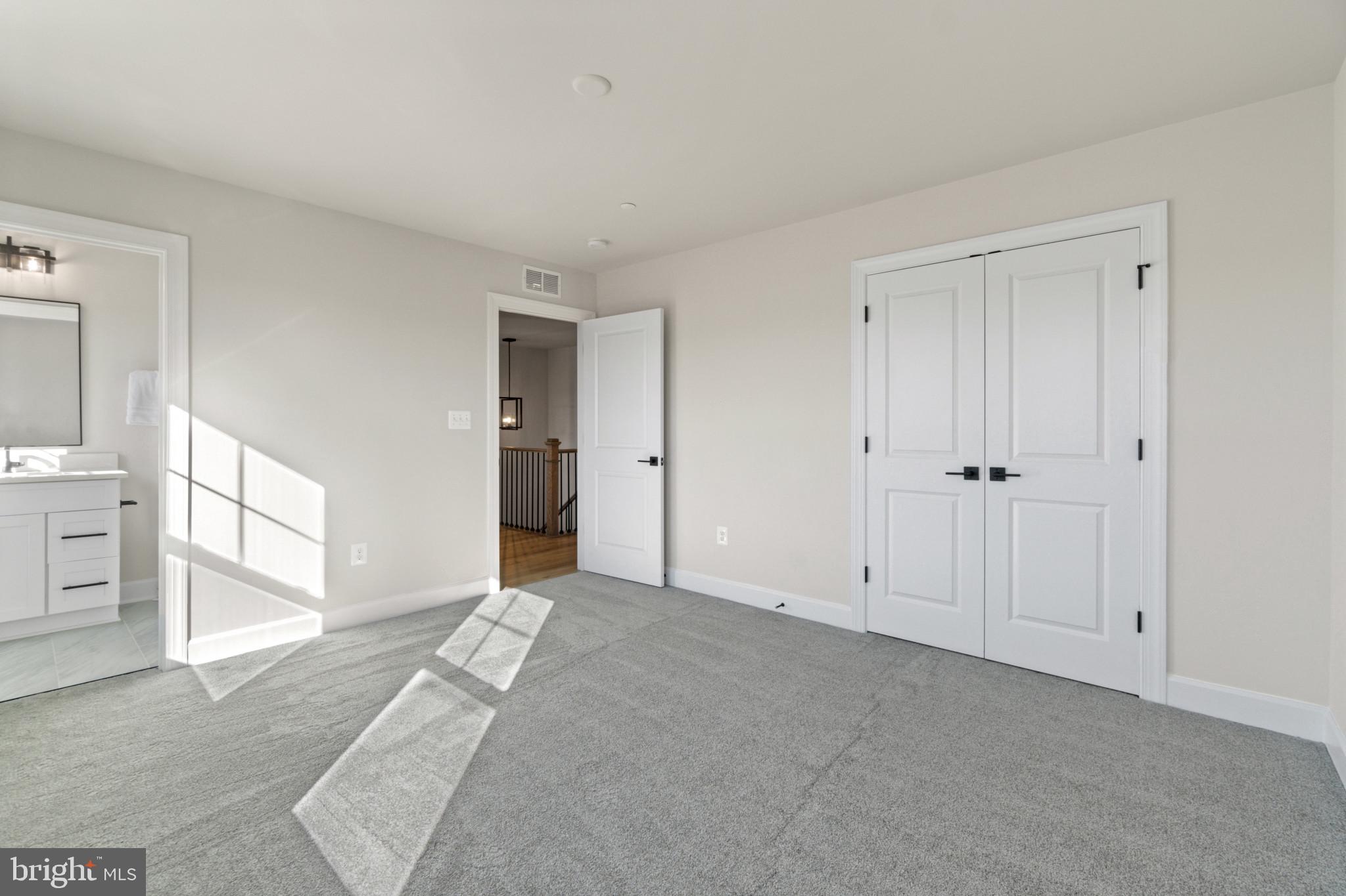 CROSSLAND FARMS - Residential