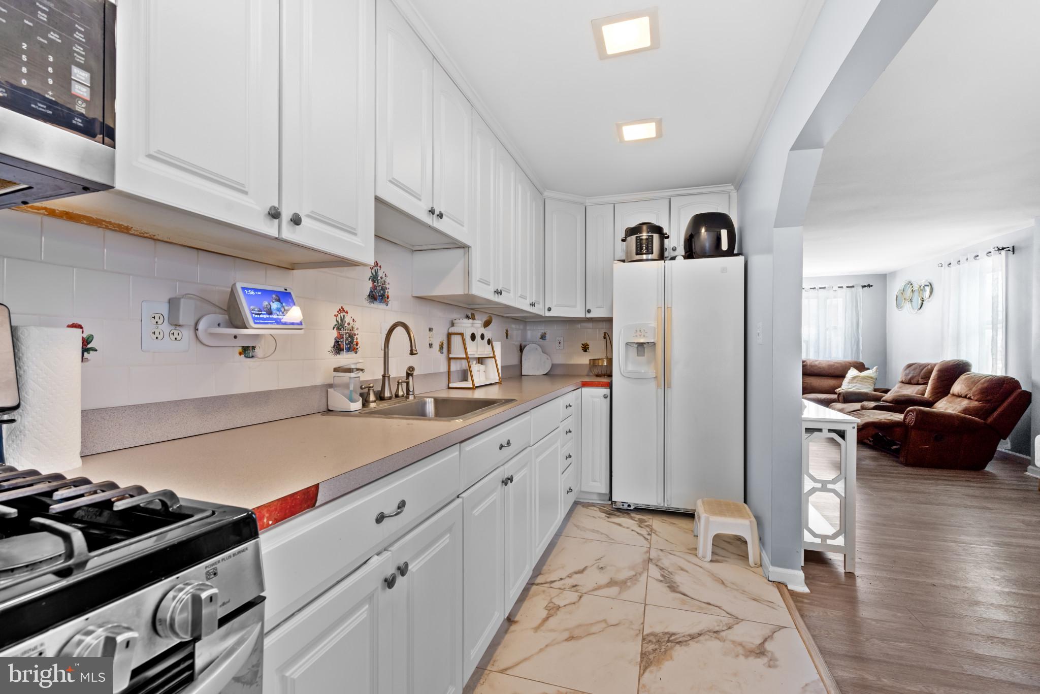 NORTH POINT VILLAGE - Residential