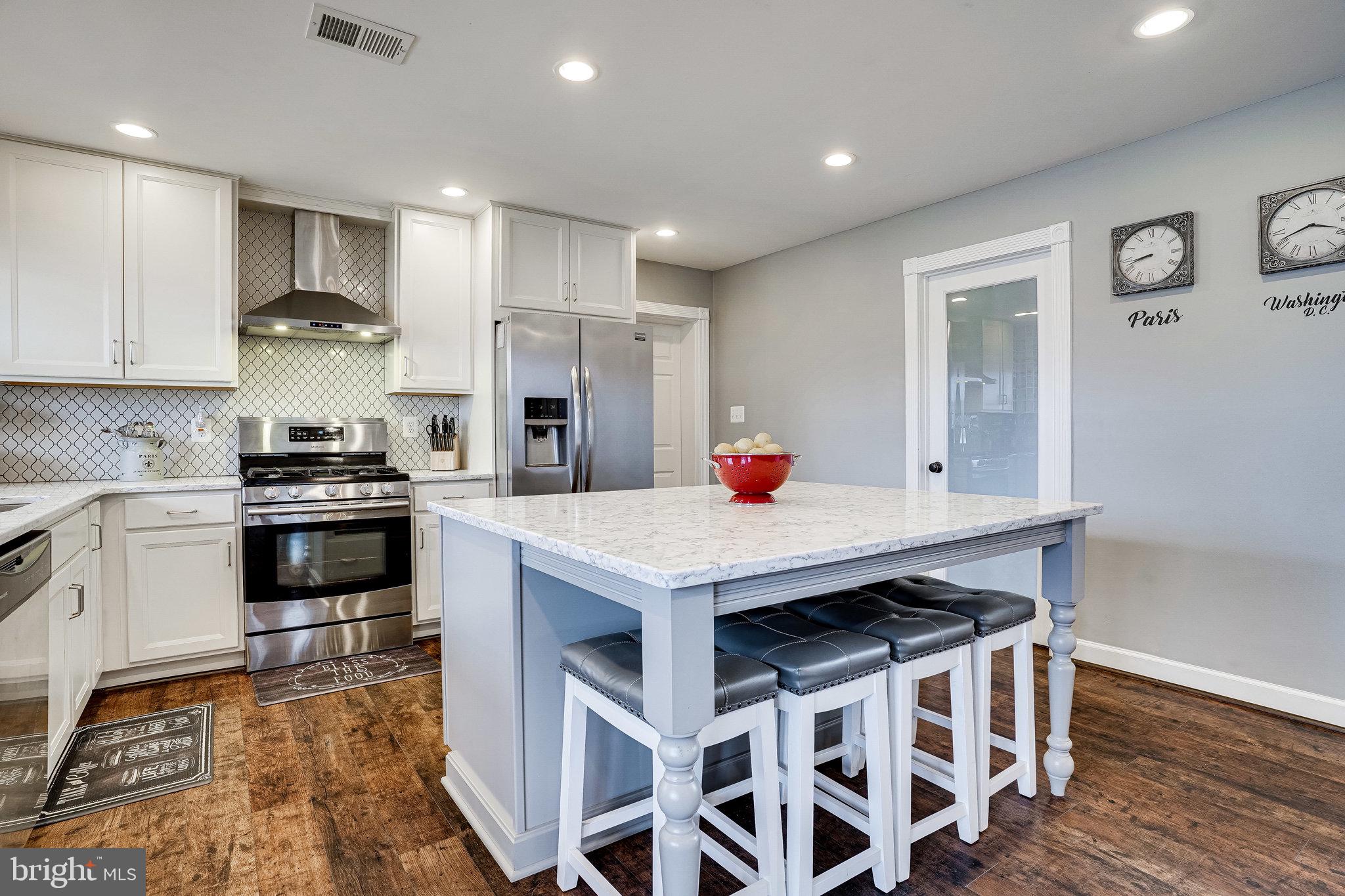 RAVENSWORTH - Residential