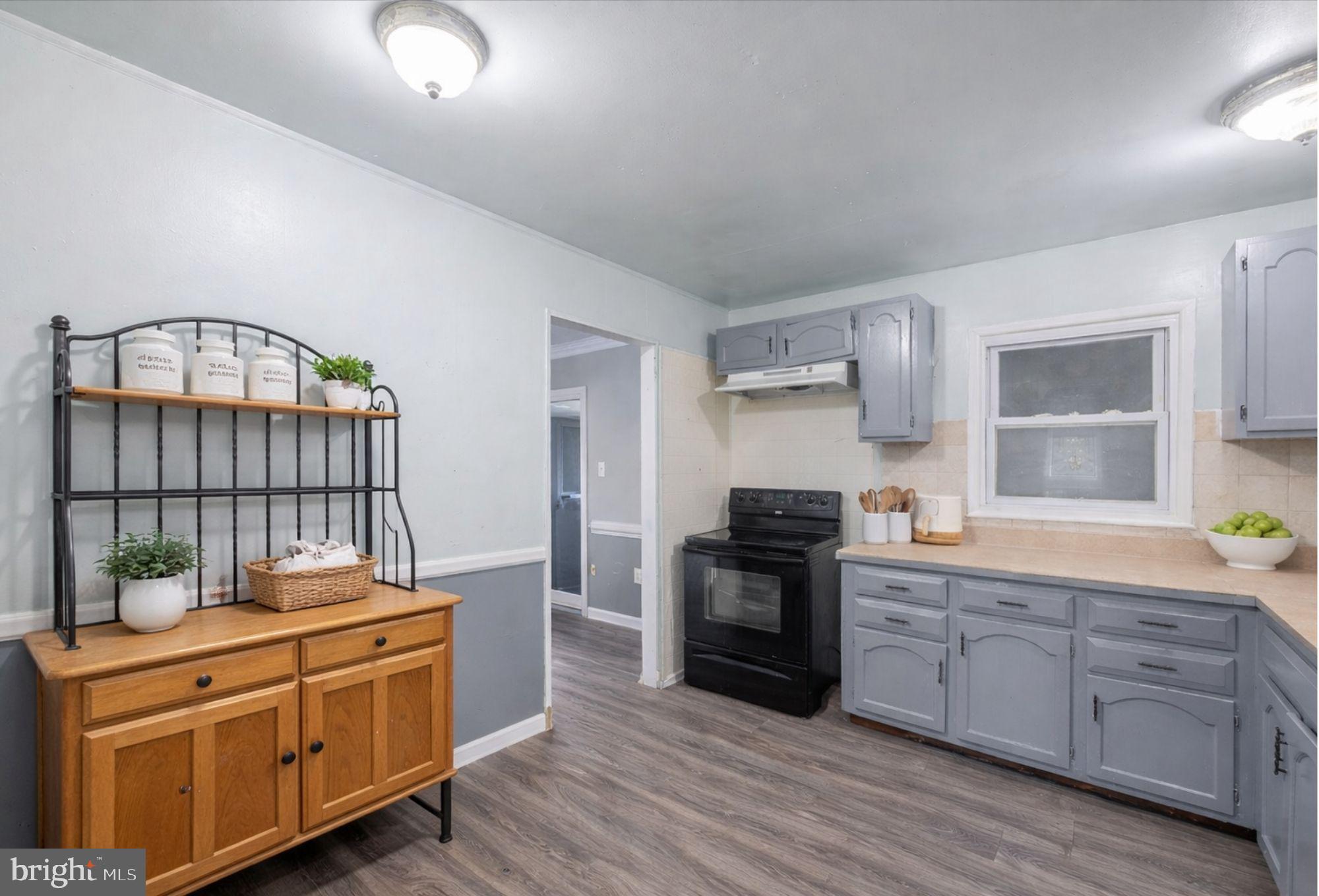 DALE CITY - Residential