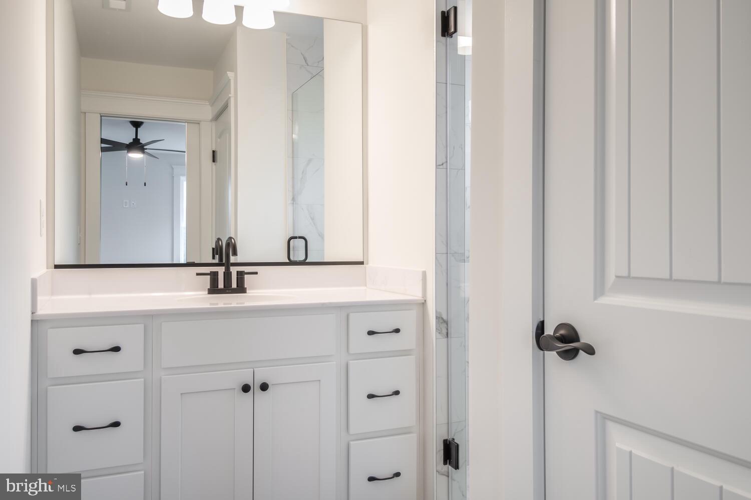 CENTREVILLE - Residential