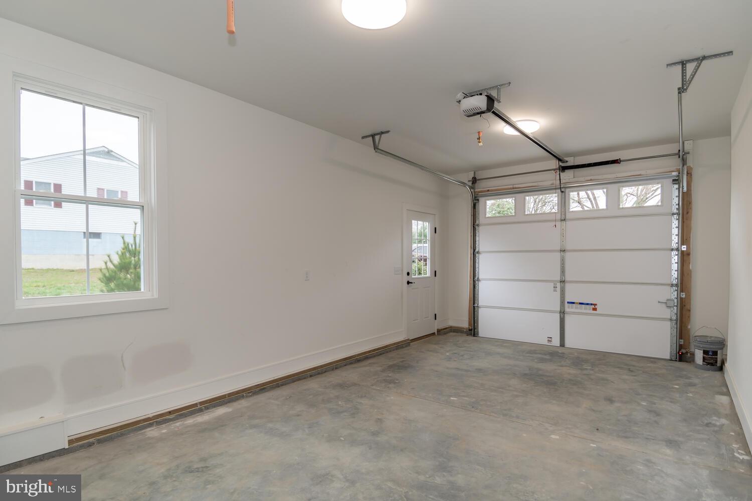 CENTREVILLE - Residential