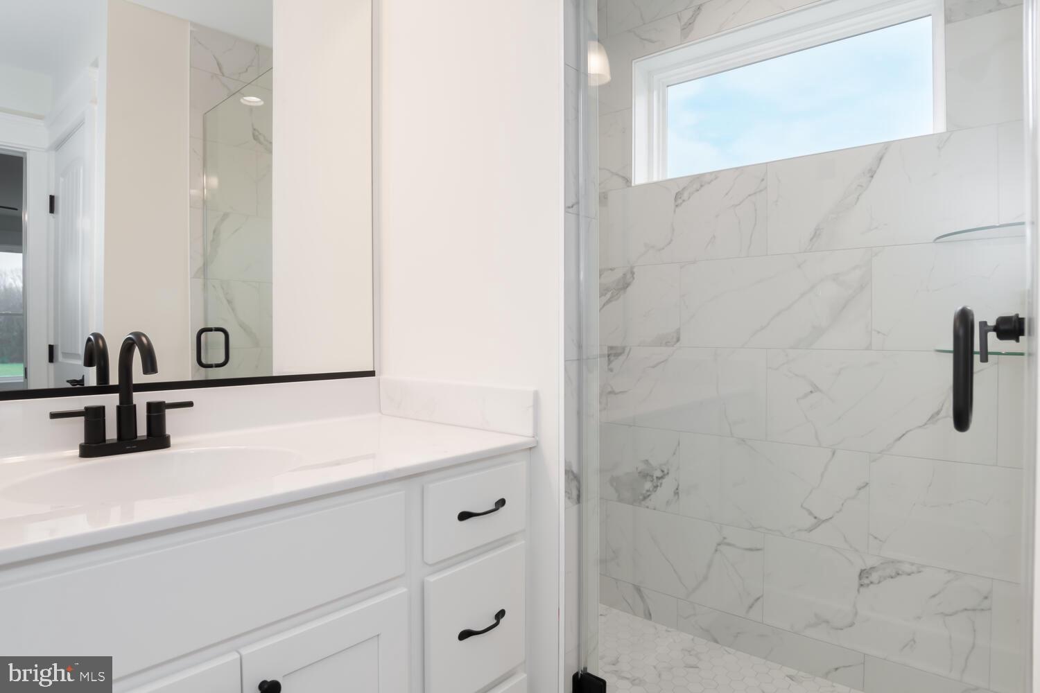 CENTREVILLE - Residential