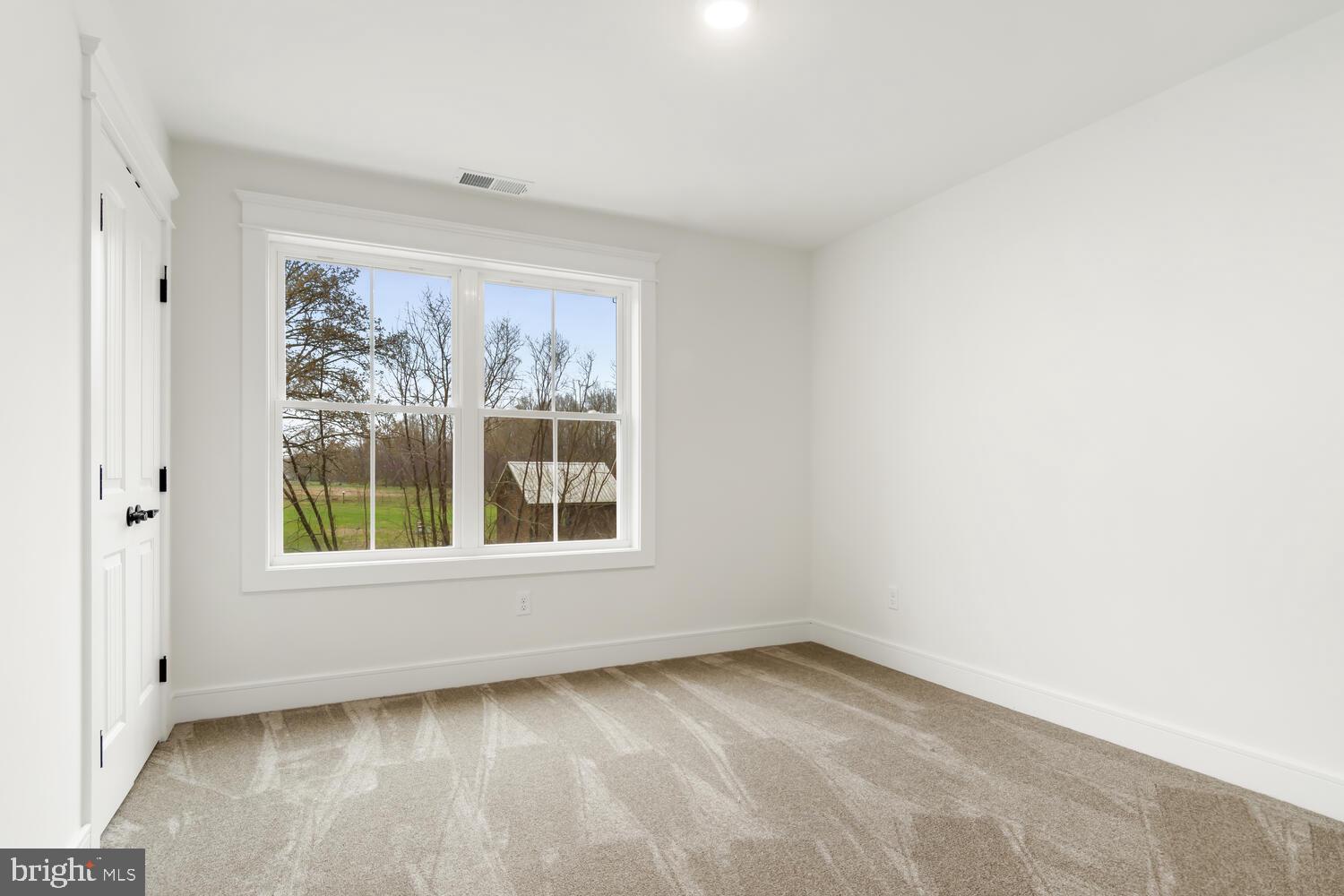 CENTREVILLE - Residential