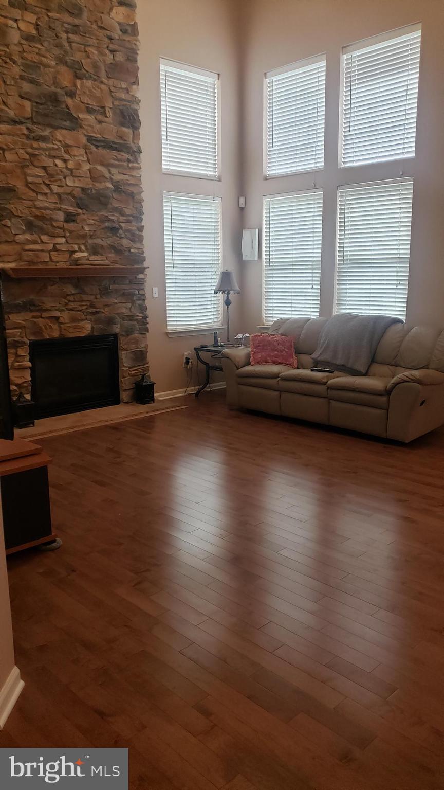 ECKER'S HOLLOW - Residential